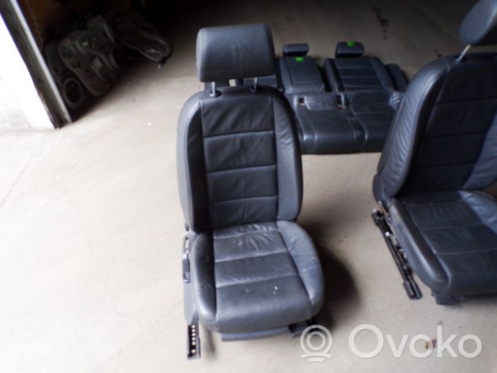 Audi A6 S6 C6 4F Set sedili 4F081105