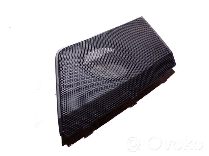 Lexus RX 330 - 350 - 400H Cache enceinte centrale 5547448050