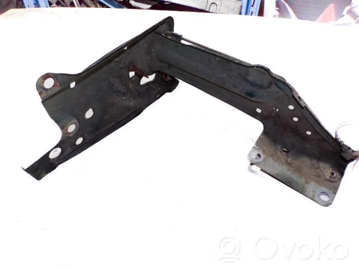 Audi 80 90 B3 Traverse, support de radiateur latéral 