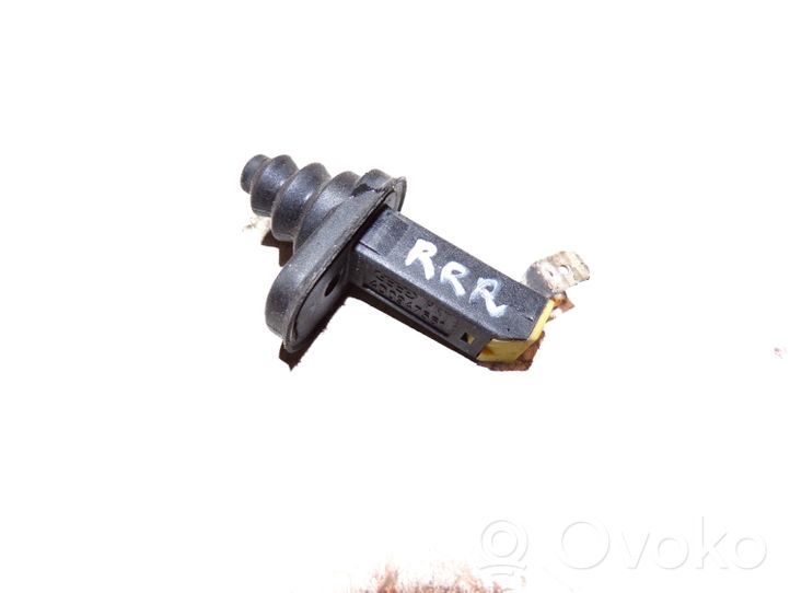 Audi A8 S8 D2 4D Sensor 4D0947561