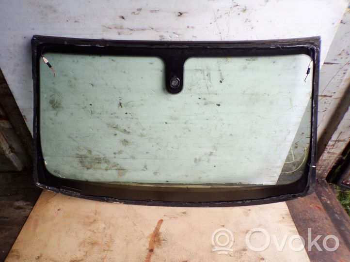 Jaguar S-Type Front windscreen/windshield window 43R001585