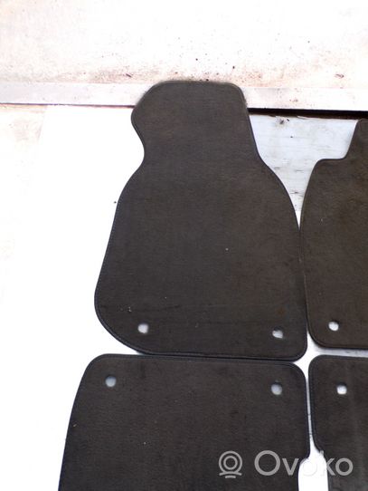 Audi A6 S6 C5 4B Kit tapis de sol auto 4B0863731D