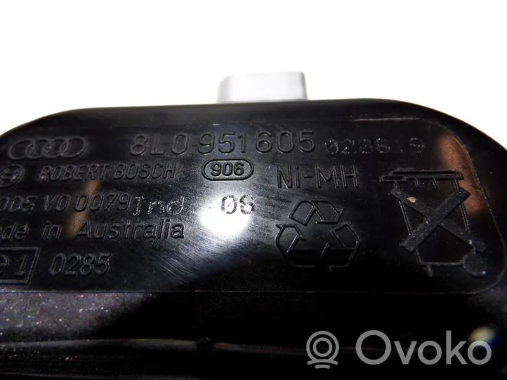 Audi A4 S4 B6 8E 8H Signalizacijos sirena 8E0951603A