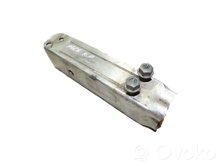 Audi A6 S6 C6 4F Smorzatore/ammortizzatore d’urto per paraurti anteriore 4F0807133