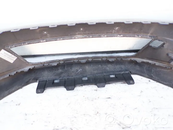 Volkswagen Tiguan Front bumper 5N0807101