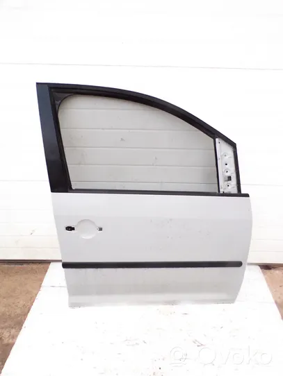 Volkswagen Caddy Front door 