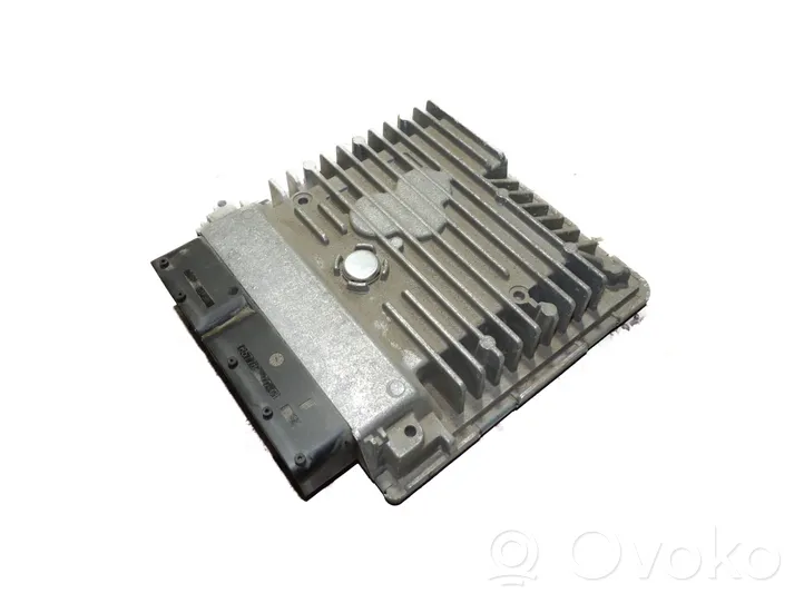 Volkswagen Caddy Calculateur moteur ECU 03L906023PE