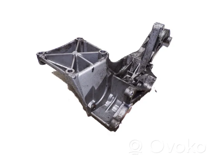 Volkswagen Transporter - Caravelle T4 Generator/alternator bracket 074145169F