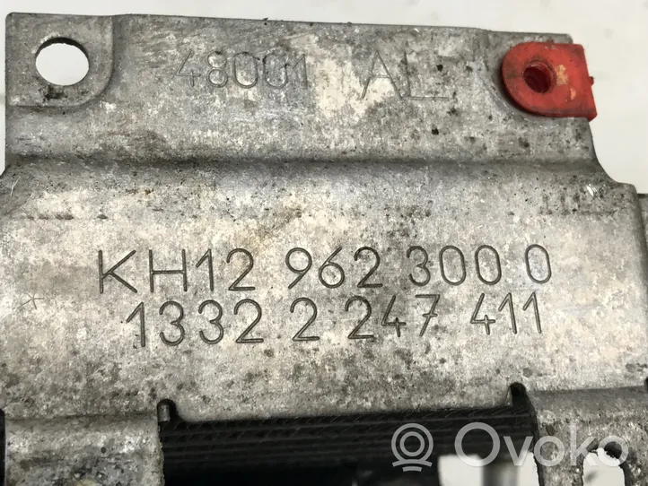 BMW 5 E39 Polttoainejäähdytin (radiaattori) 2247411