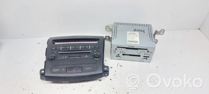 Peugeot 4007 Radio/CD/DVD/GPS-pääyksikkö 8701A363