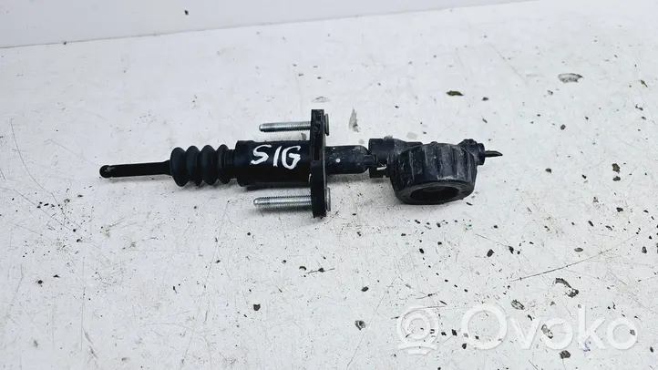 Opel Signum Główny cylinder sprzęgła FM277001