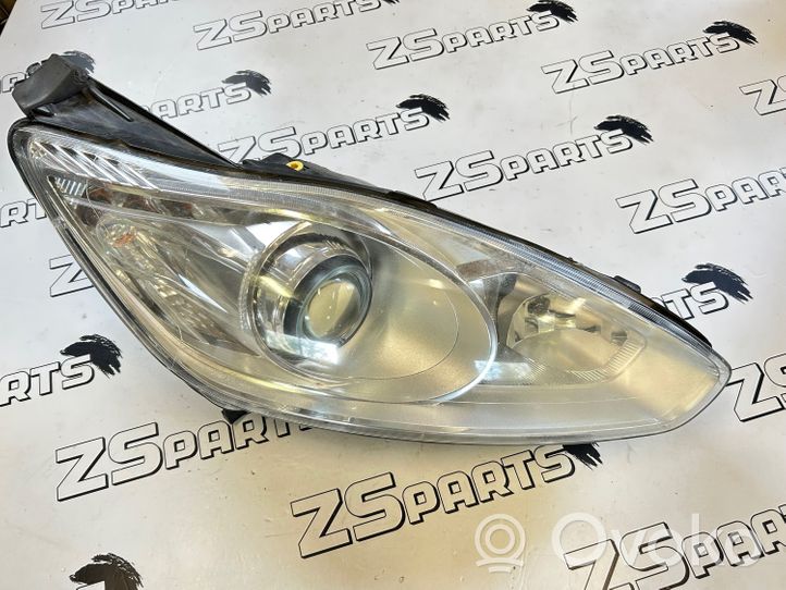 Ford Grand C-MAX Lampa przednia 89502240