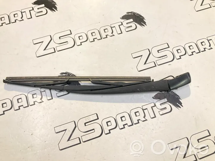 Subaru Outback Spazzola tergicristallo posteriore 