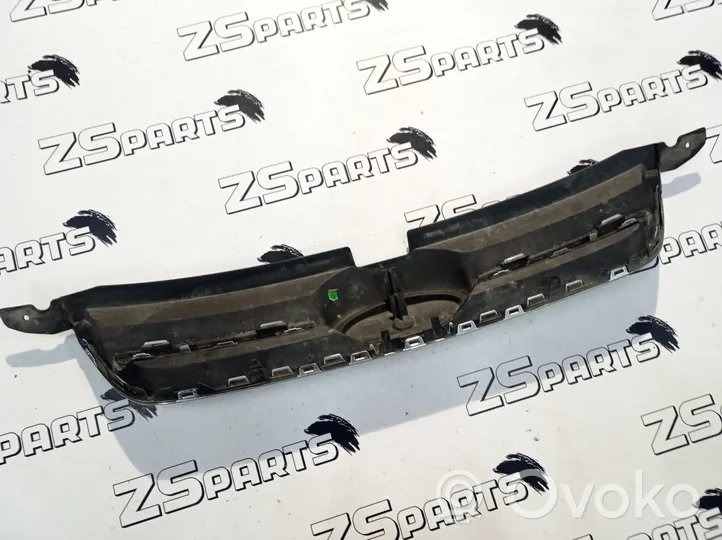 Ford Grand C-MAX Grille calandre supérieure de pare-chocs avant AM51R8200B