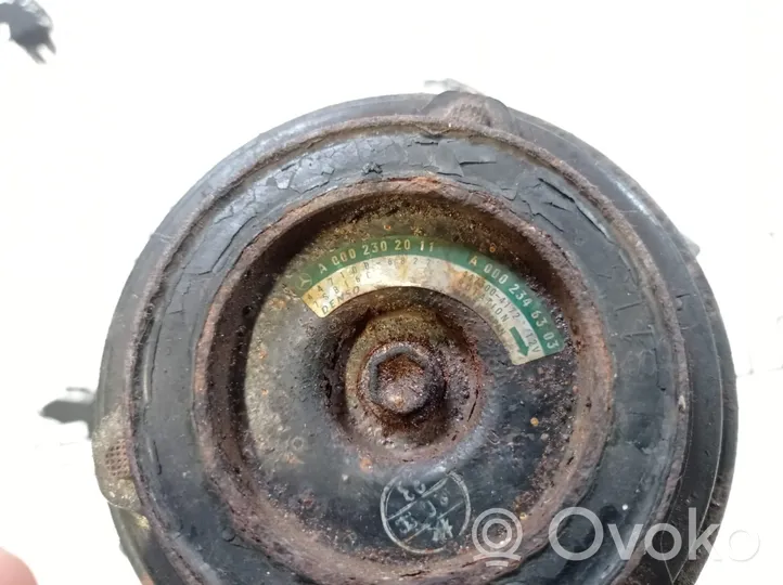 Mercedes-Benz CLK A208 C208 Compressore aria condizionata (A/C) (pompa) A0002302011