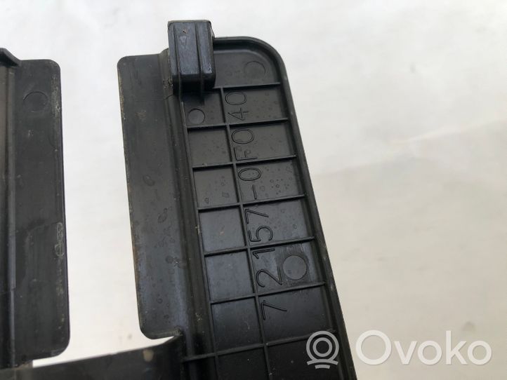 Toyota Verso Rivestimento binario portellone scorrevole 721570F040