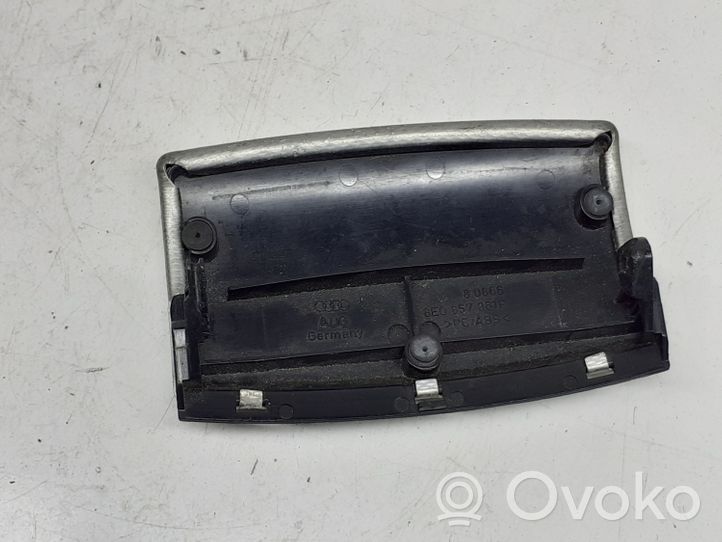 Audi A4 S4 B6 8E 8H Console centrale contour garniture cendrier 8E0857961E