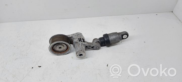 Honda CR-V Napinacz paska alternatora F58059803