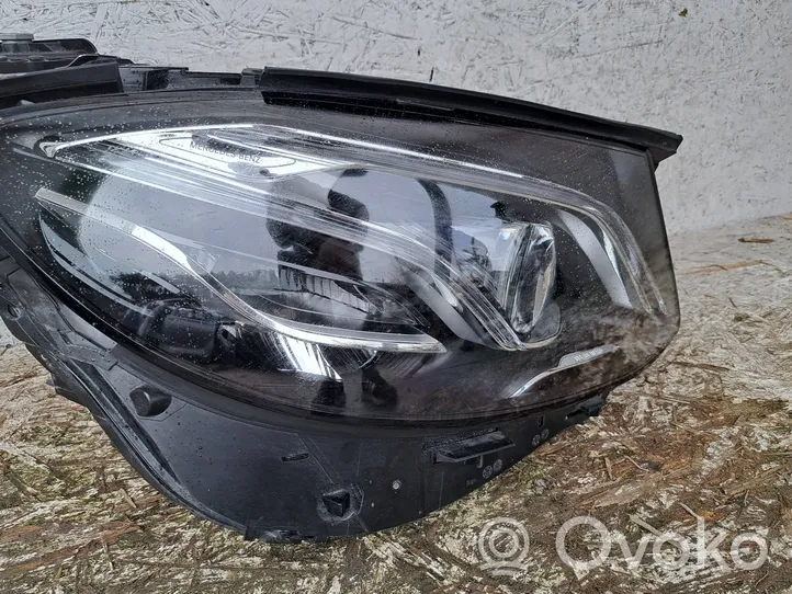 Mercedes-Benz E W213 Set di fari/fanali A2139062606