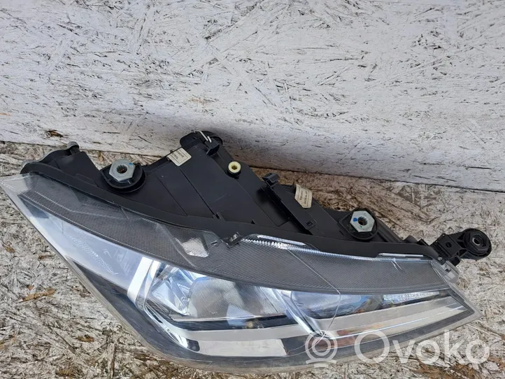 Seat Arona Lampa przednia 6F1941006B