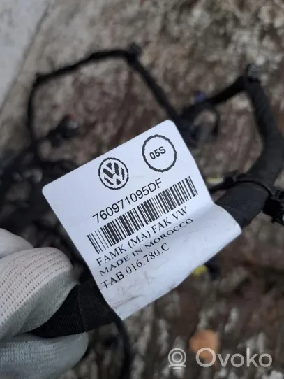 Volkswagen Touareg III Cableado del sensor de aparcamiento (PDC) 760971095DF