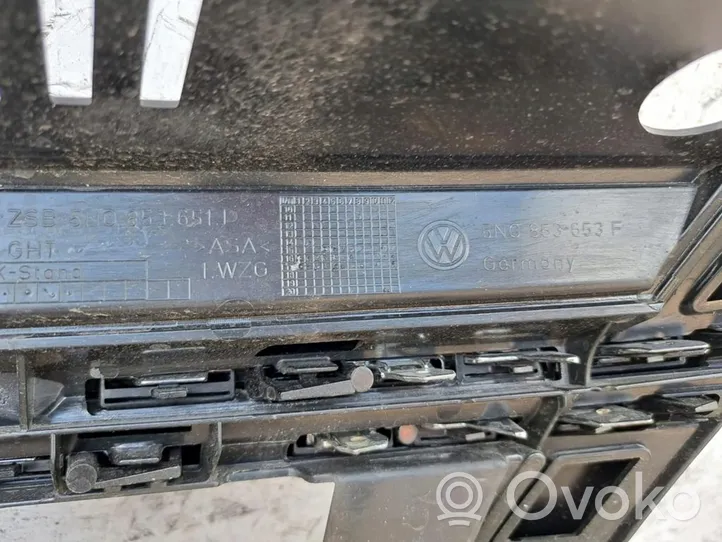 Volkswagen Tiguan Maskownica / Grill / Atrapa górna chłodnicy 5N0853653F