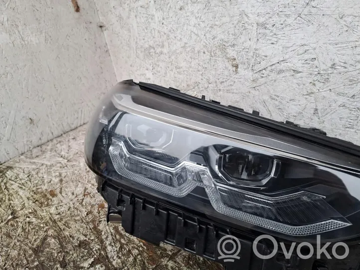 BMW X3 G01 Lampa przednia 5A29202-08