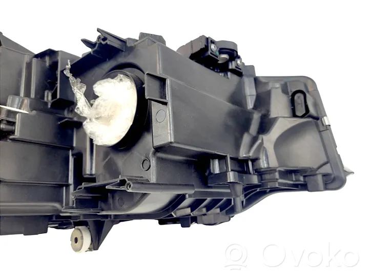 BMW 3 G20 G21 Lampa przednia 63118496149