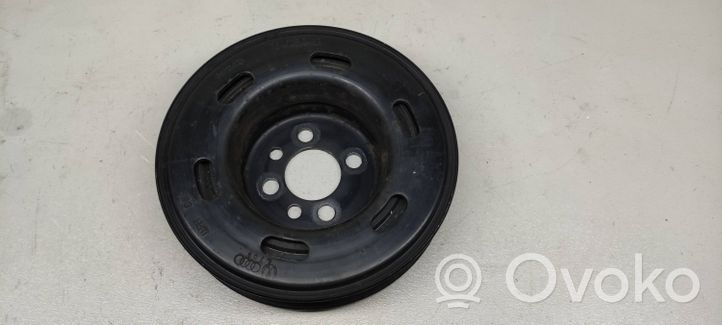 Volkswagen Bora Kampiakselin vauhtipyörä 06A105243E