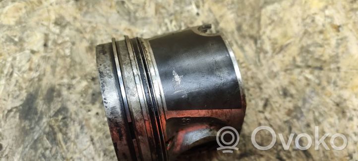 Volkswagen Caddy Piston 79L53