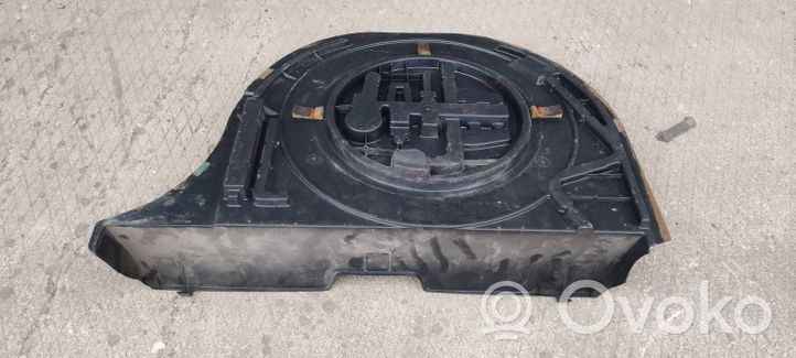 Toyota Yaris Rivestimento vano della ruota di scorta 1477152010