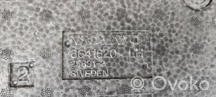 Volvo V50 Element schowka koła zapasowego 8641820