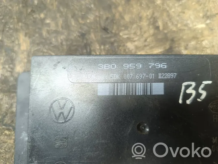 Volkswagen PASSAT B5 Moduł / Sterownik komfortu 3B0959796