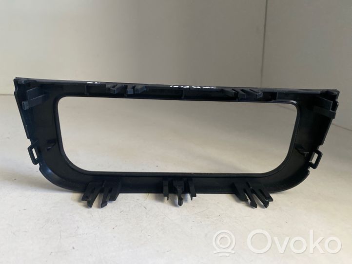 Volkswagen Sharan Console centrale, commande chauffage/clim 7N0820073