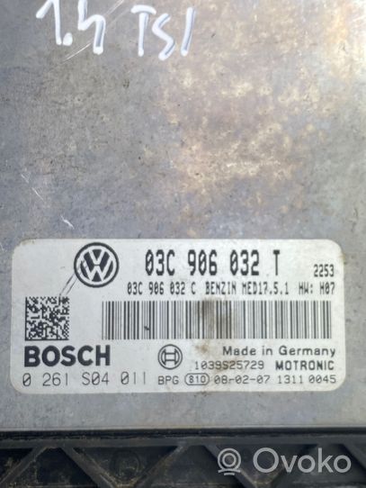 Volkswagen Tiguan Moottorin ohjainlaite/moduuli 03C906032T