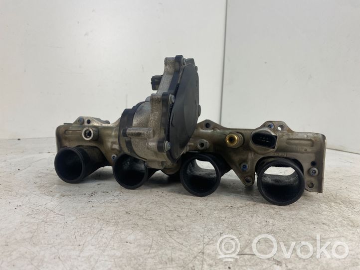 Volkswagen PASSAT B6 Intake manifold 06D133209T