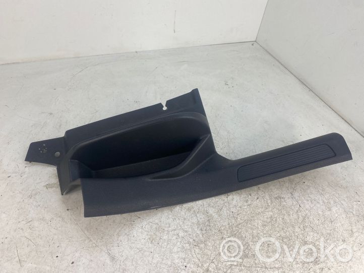 Volkswagen Golf Sportsvan Rivestimento inferiore laterale del sedile posteriore 510868270C