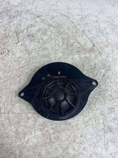 Audi A4 S4 B9 Pannello altoparlante 8W0035399