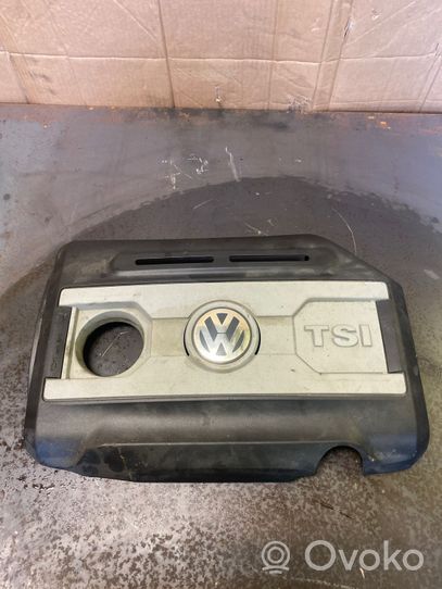 Volkswagen PASSAT CC Engine cover (trim) 06J103925P