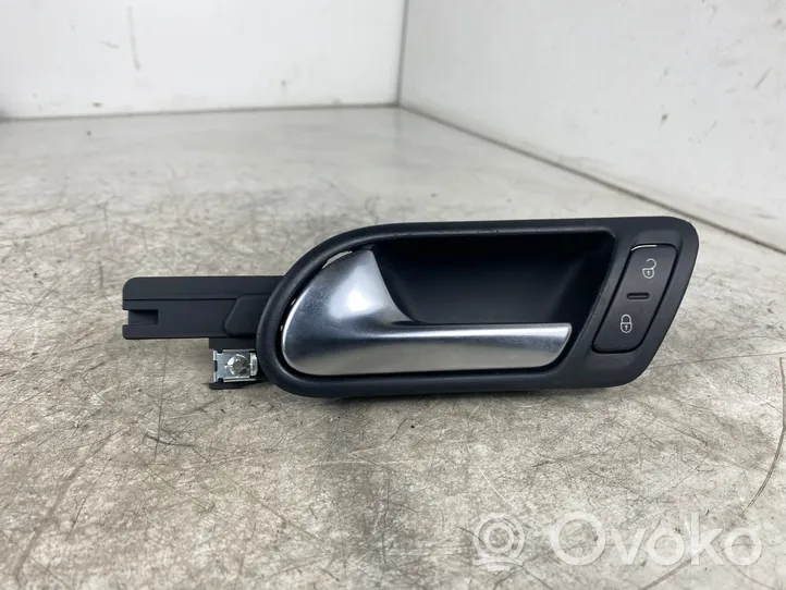 Volkswagen Jetta V Front door interior handle 1K1837113