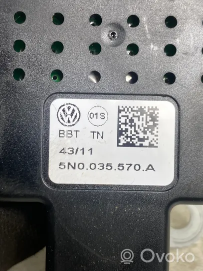 Volkswagen Tiguan Aerial antenna amplifier 5N0035570A
