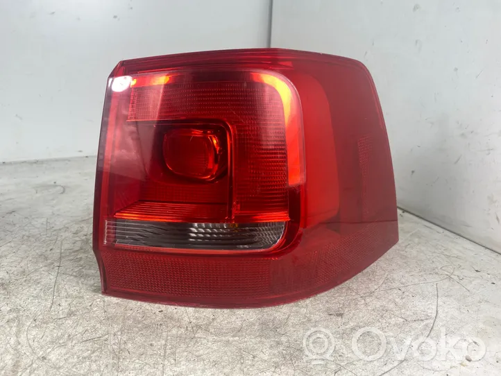 Volkswagen Sharan Lampa tylna 7N0945096D