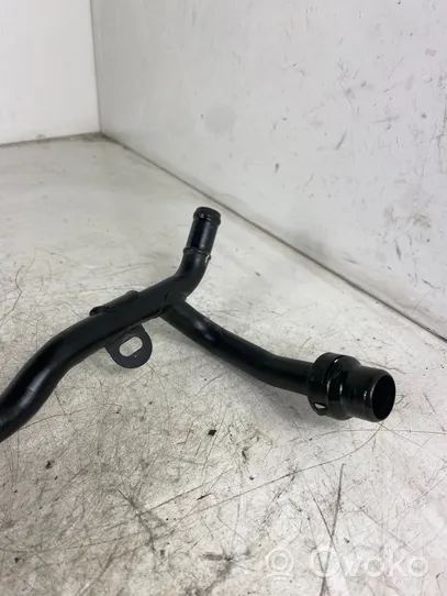 Audi A4 S4 B9 Engine coolant pipe/hose 04L122157AB