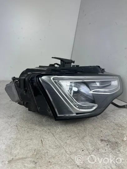 Audi A5 Lampa przednia 8T0941006C