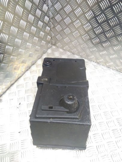 Ford Kuga II Vassoio scatola della batteria AM511072BAD