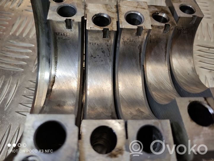 Ford Kuga I Engine block D4204T