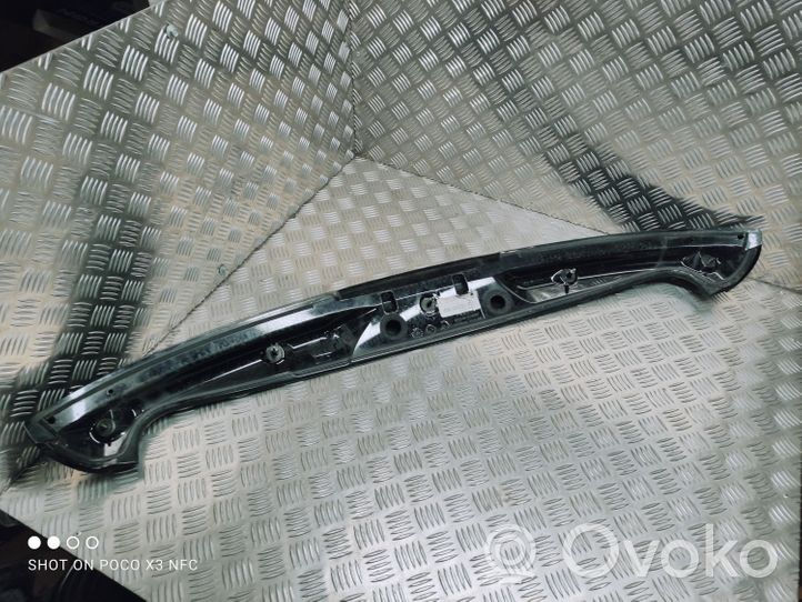 Hyundai ix35 Spoiler del portellone posteriore/bagagliaio 872102Y000