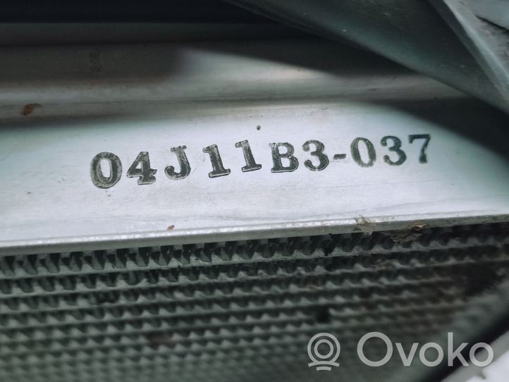Audi A6 S6 C6 4F Ilmastointilaitteen sisälauhdutin (A/C) 04J11B3037