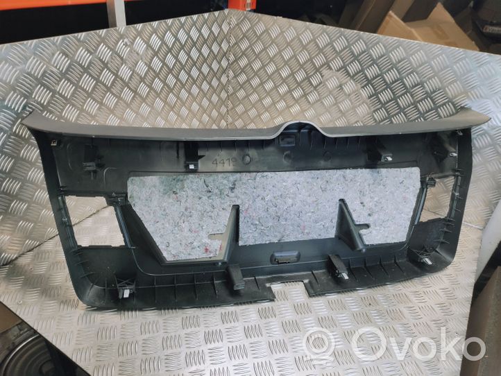 Volkswagen Golf VI Rivestimento portellone posteriore/bagagliaio 5K6867605