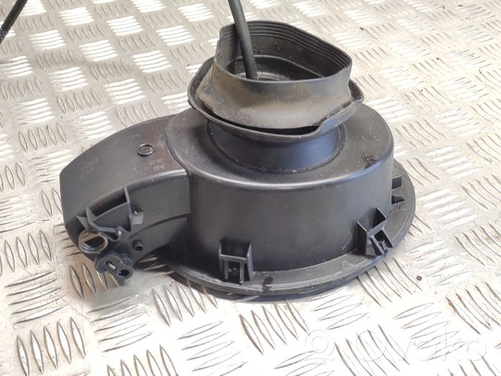 Ford Fiesta Bouchon, volet de trappe de réservoir à carburant H1BBA27936